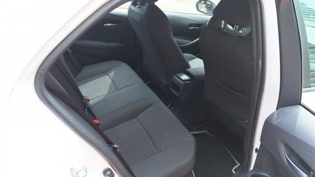 Toyota Corolla image 9