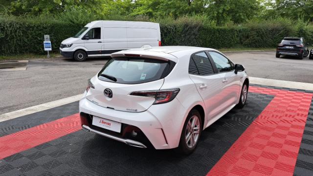Toyota Corolla image 1
