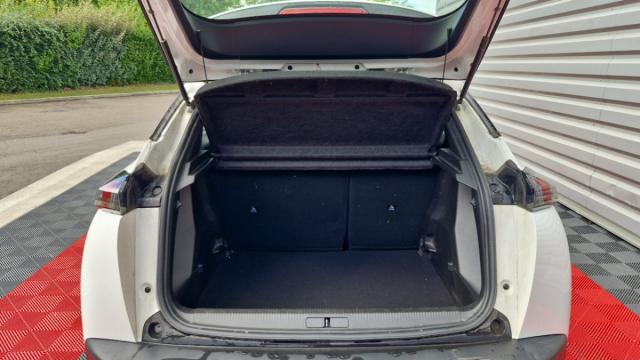 Peugeot 2008 image 4