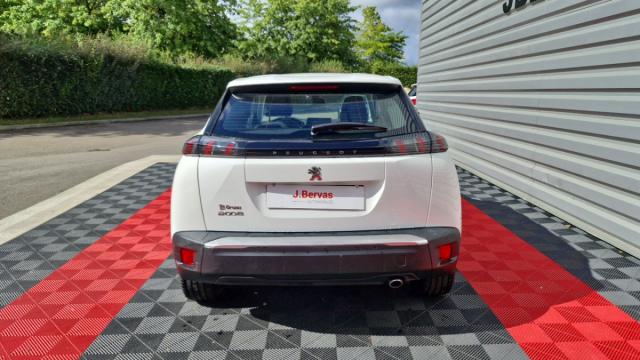 Peugeot 2008 image 7