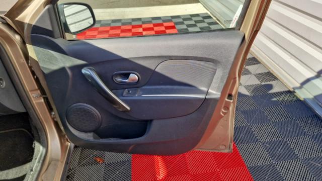 Dacia Sandero image 5