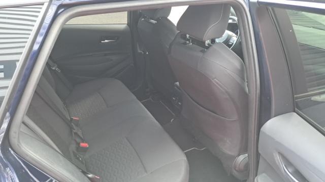 Toyota Corolla Touring Sports image 5