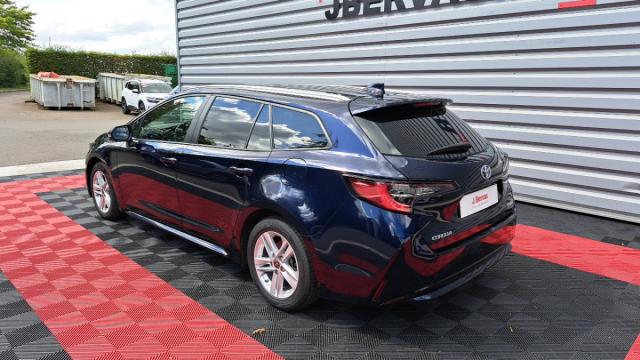 Toyota Corolla Touring Sports image 8