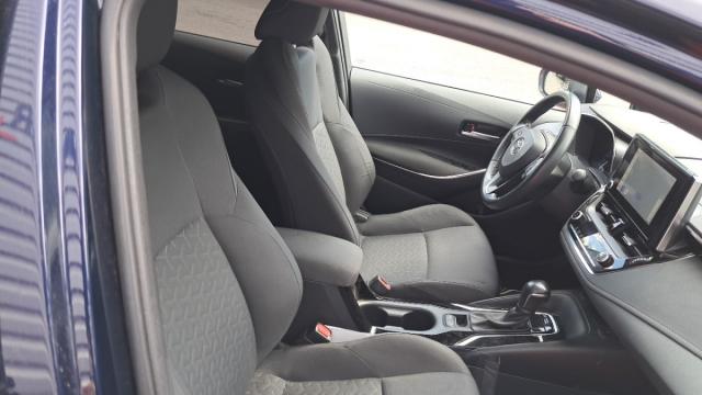 Toyota Corolla Touring Sports image 1