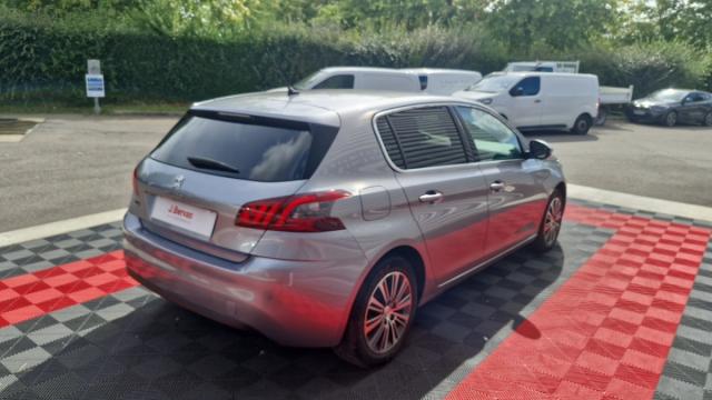 Peugeot 308 image 6