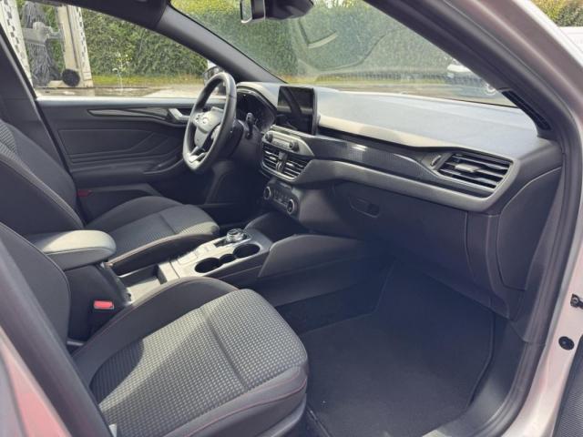 Ford Focus image 8