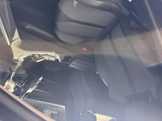 Peugeot 3008 image 1