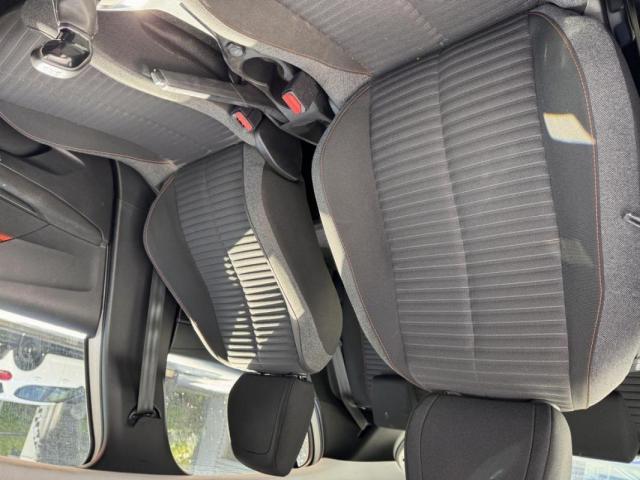 Peugeot 208 image 4