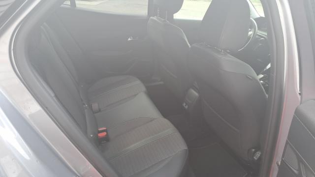 Peugeot 2008 image 6