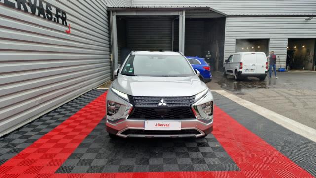 Mitsubishi Eclipse Cross image 8