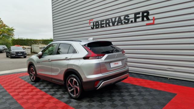 Mitsubishi Eclipse Cross image 9