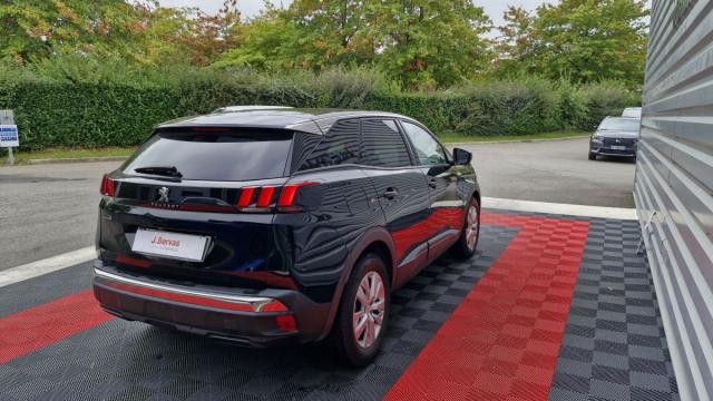 Peugeot 3008 image 1