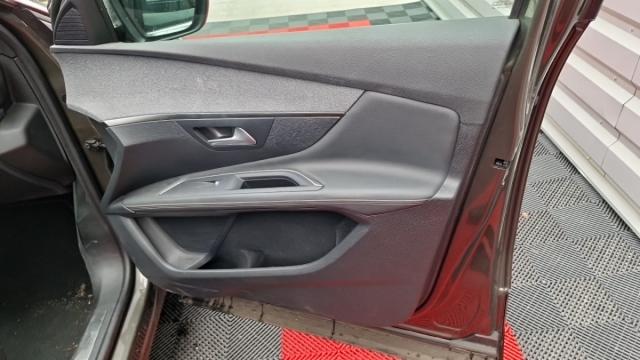 Peugeot 3008 image 4