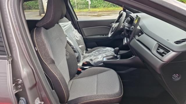 Renault Captur image 8