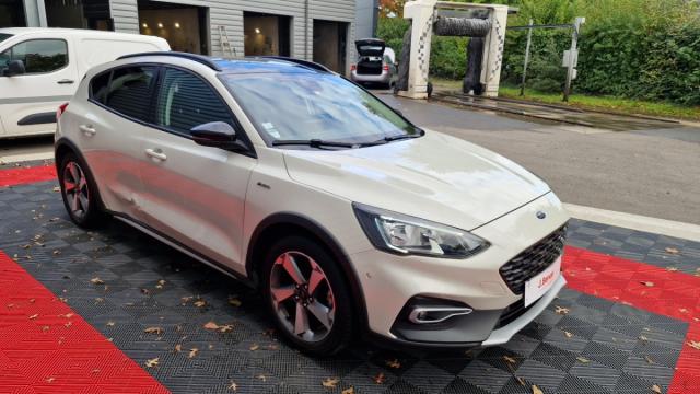Ford Focus image 5