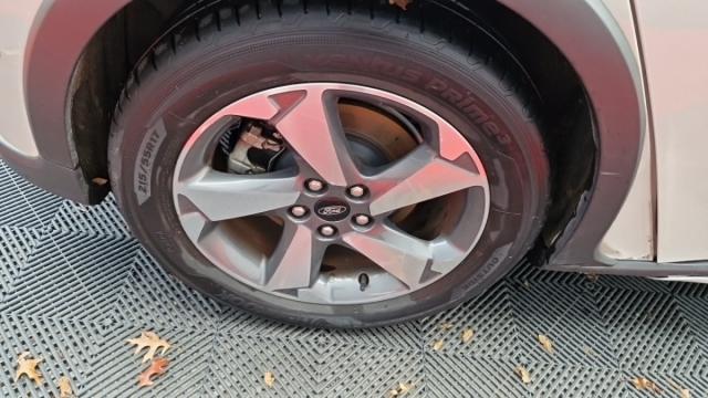Ford Focus image 7