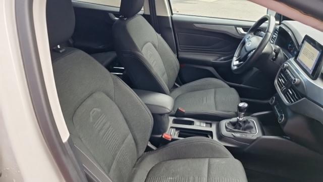Ford Focus image 3