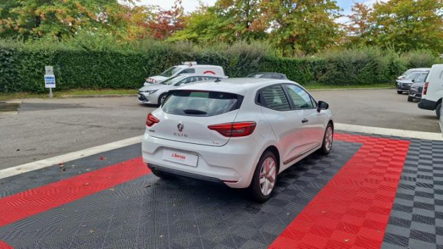 Renault Clio image 9