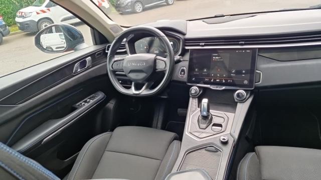 Lynk & Co 01 image 3