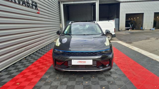 Lynk & Co 01 image 1