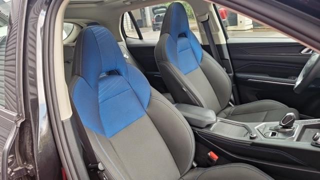 Lynk & Co 01 image 4