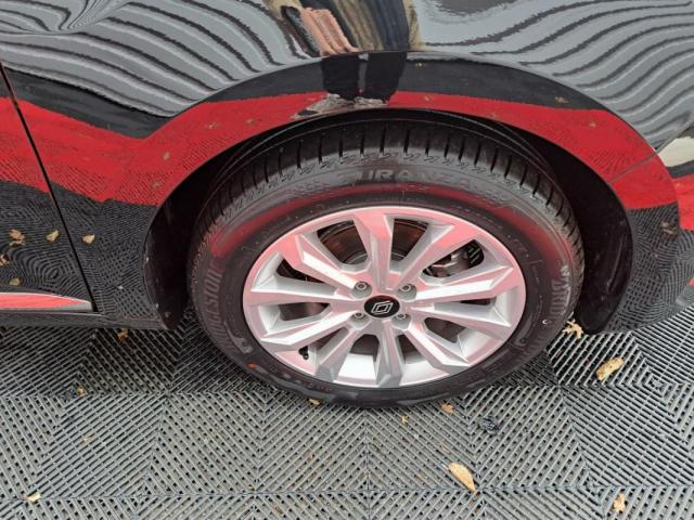 Renault Clio image 9