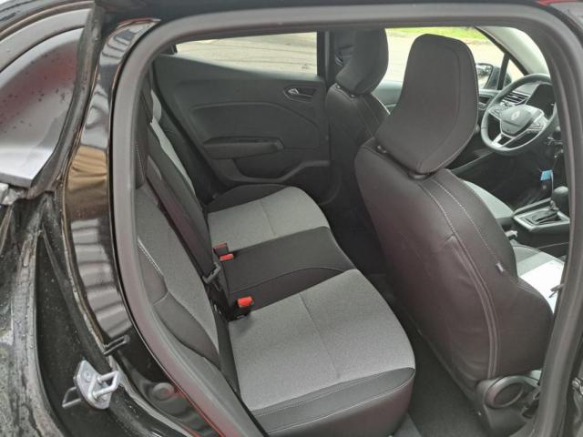Renault Clio image 8