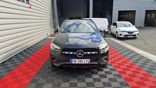 Mercedes Benz Gla image 9