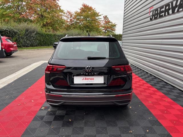 Volkswagen Tiguan image 1