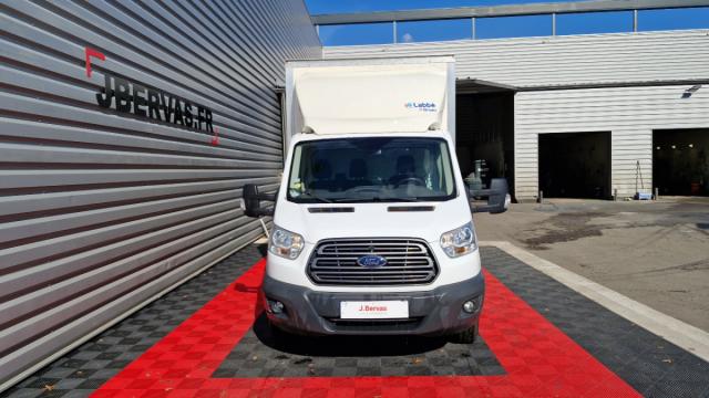 Ford Transit image 6