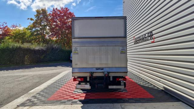 Ford Transit image 4