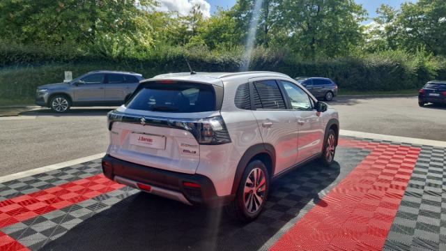 Suzuki S-Cross image 5