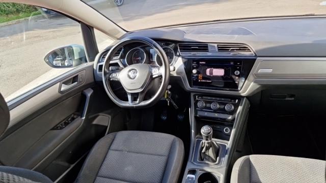 Volkswagen Touran image 4