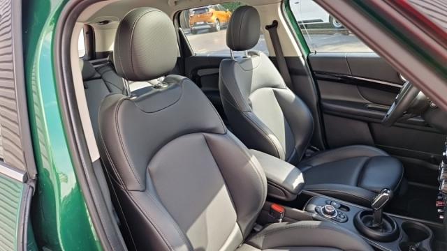 Mini Countryman image 2