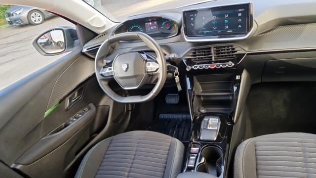 Peugeot 208 image 6