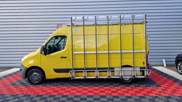 Renault Master image 1