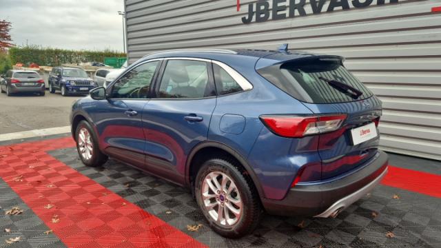 Ford Kuga image 9