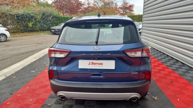 Ford Kuga image 2