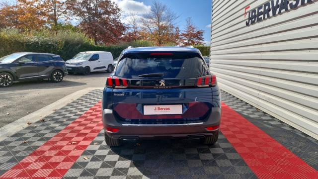 Peugeot 5008 image 1