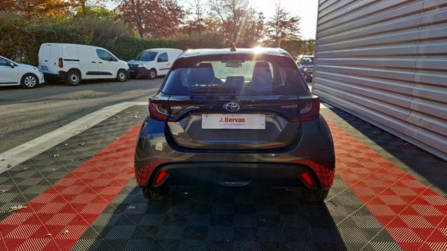 Toyota Yaris image 6