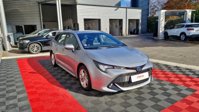 Toyota Corolla Touring Sports image 5