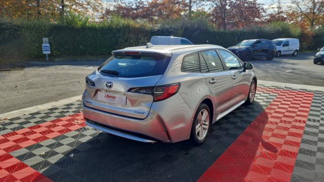 Toyota Corolla Touring Sports image 6