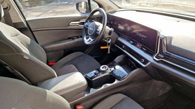 Kia Sportage image 8