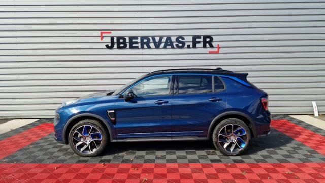 Lynk & Co 01 image 6