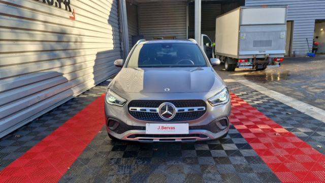 Mercedes Benz Gla image 1