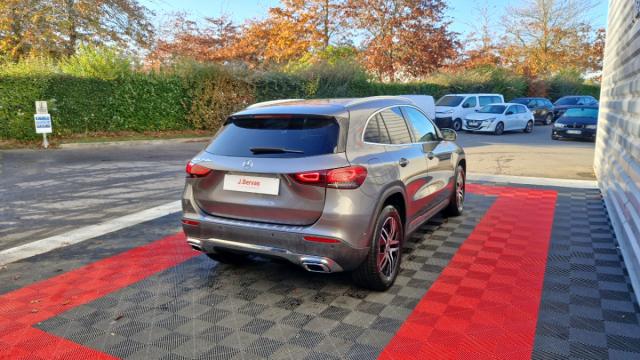 Mercedes Benz Gla image 3