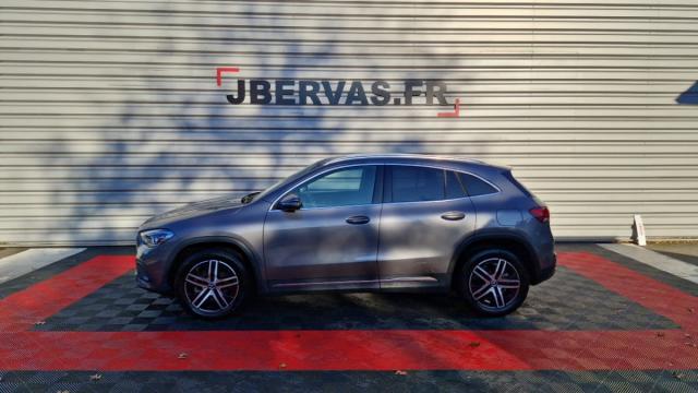 Mercedes Benz Gla image 2