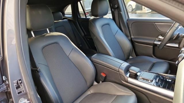 Mercedes Benz Gla image 4