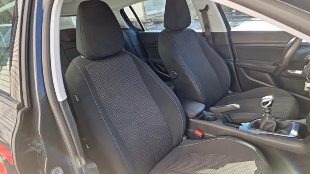 Peugeot 308 image 7