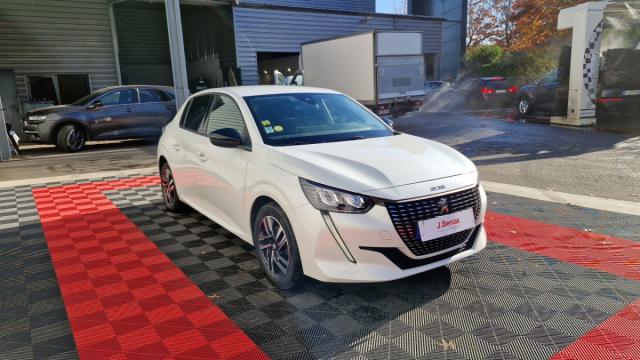 Peugeot 208 image 2
